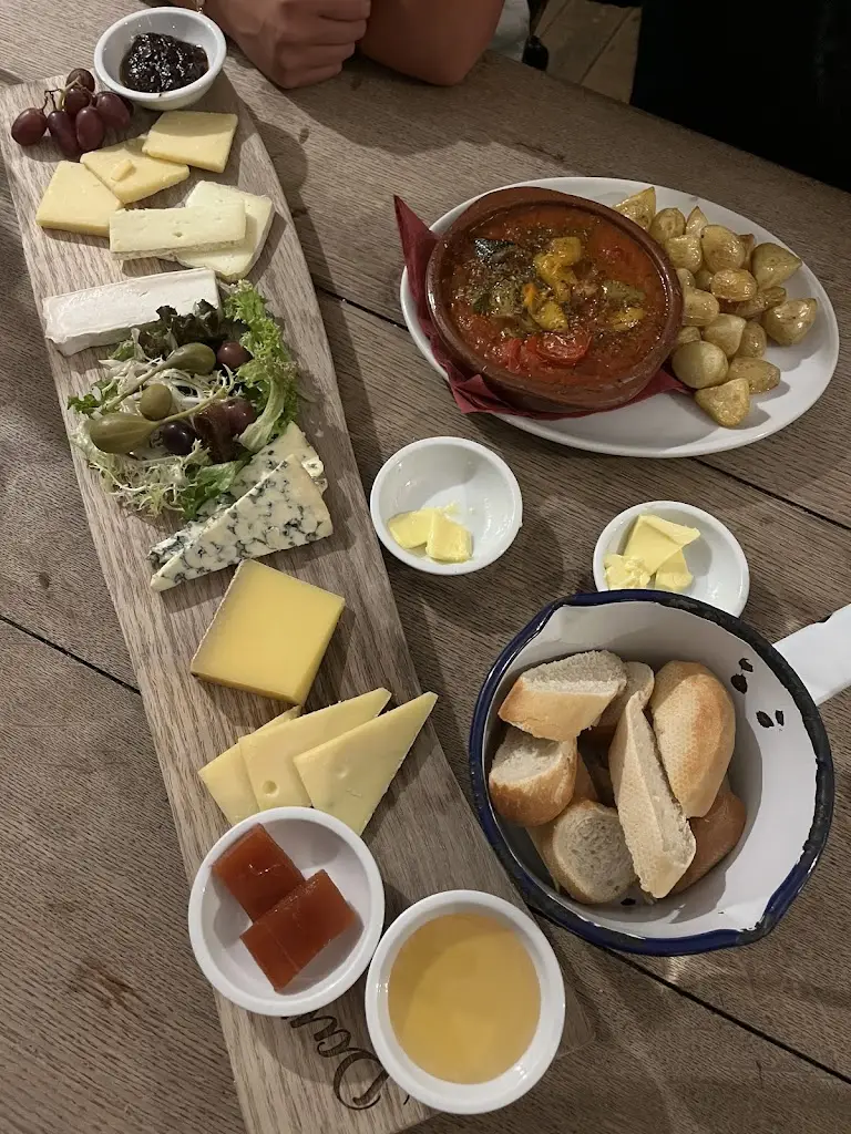 Matthew Hearn_Pavé_Haworth_review