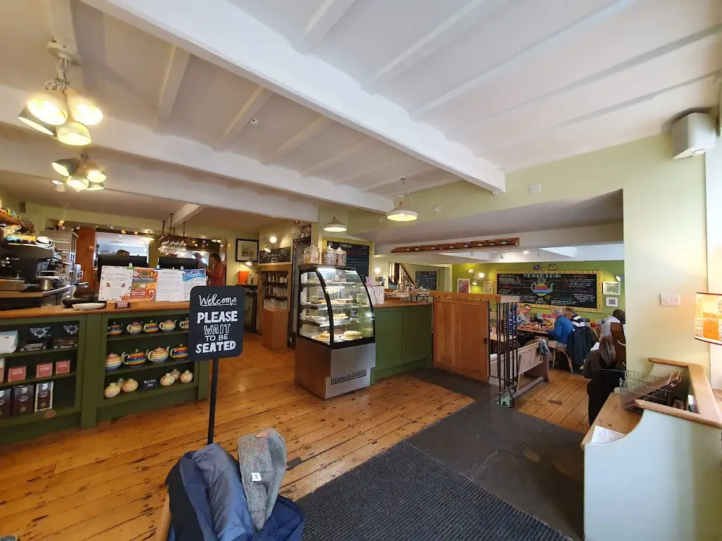 Cobbles & Clay_Haworth_slider_image_2