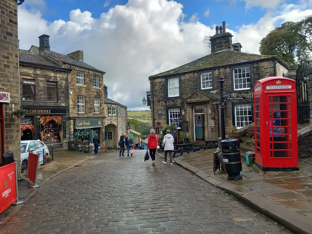 Valerie Hinchliffe_The Black Bull Haworth_Haworth_review