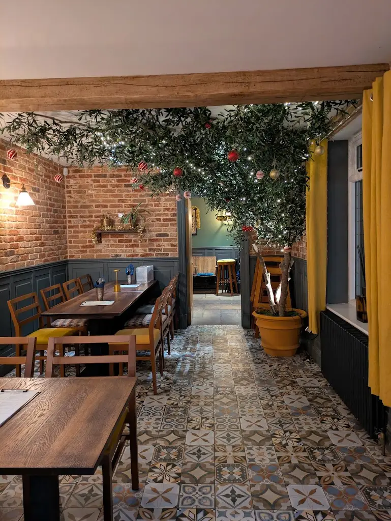 The Elephant and Peacock_Heage_slider_image_3