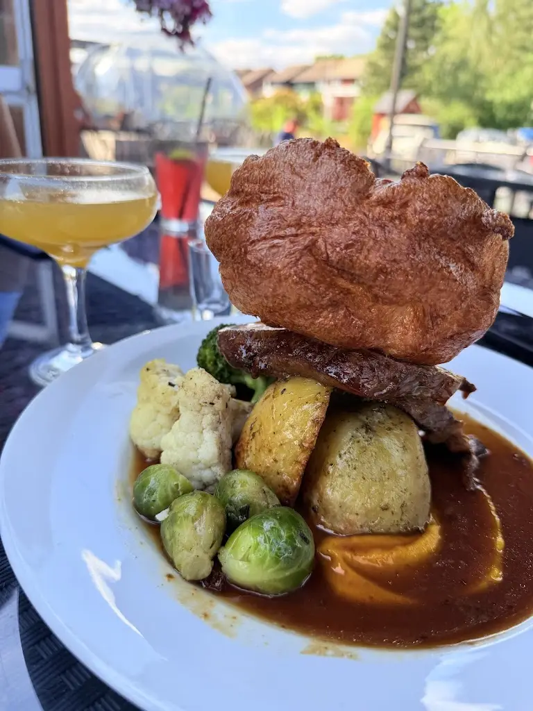 Lock & Quay Restaurant & Bar_Hayes_slider_image_3