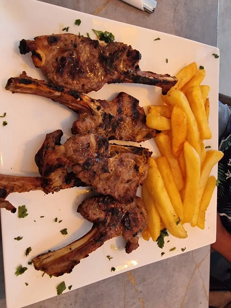 Menu_Emilia Coffee and Grill_Hayes_image_4