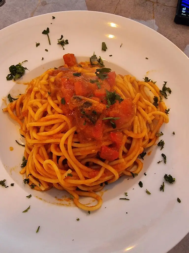 Menu_Emilia Coffee and Grill_Hayes_image_7