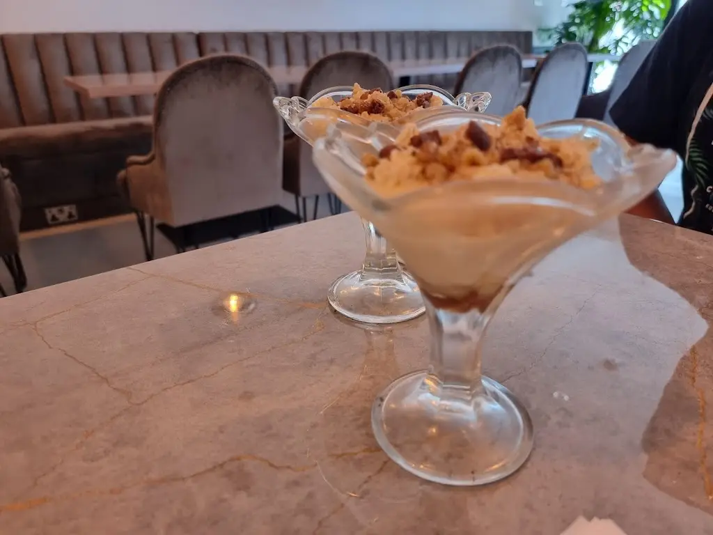 Menu_Emilia Coffee and Grill_Hayes_image_8