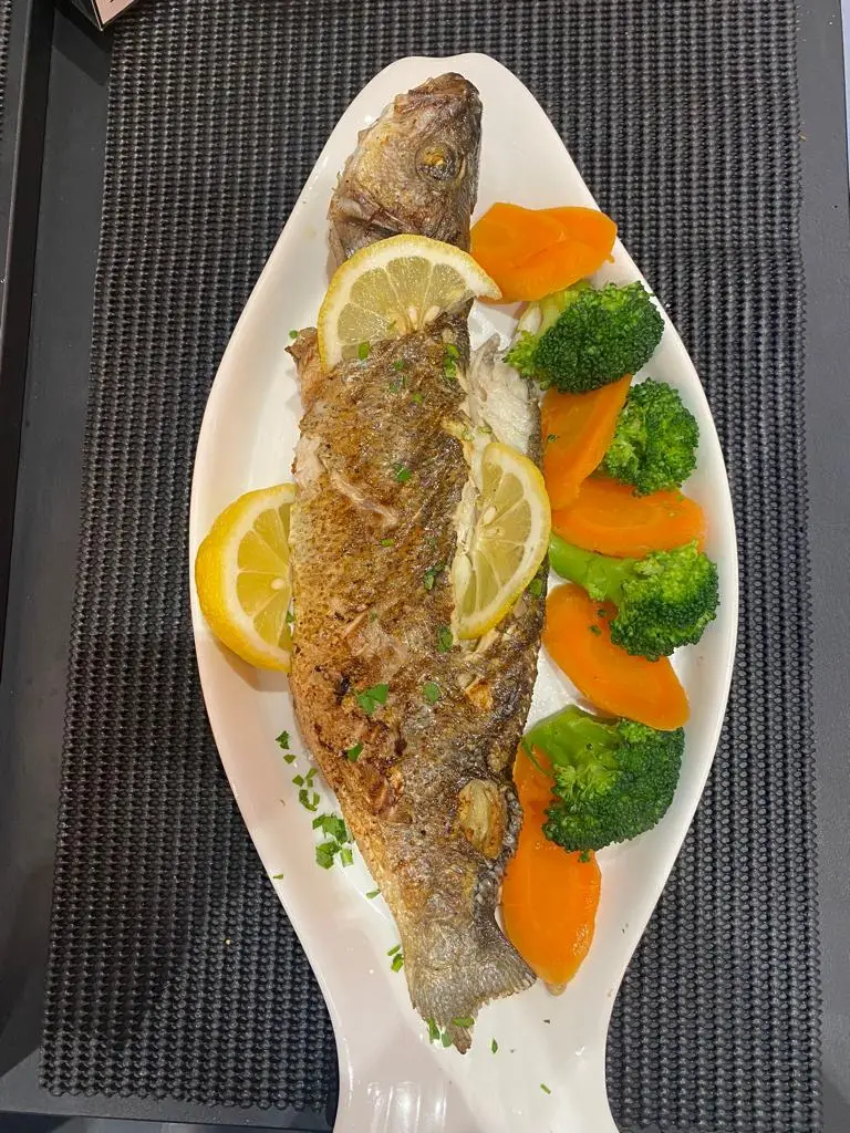 Emilia Coffee and Grill_Hayes_slider_image_2