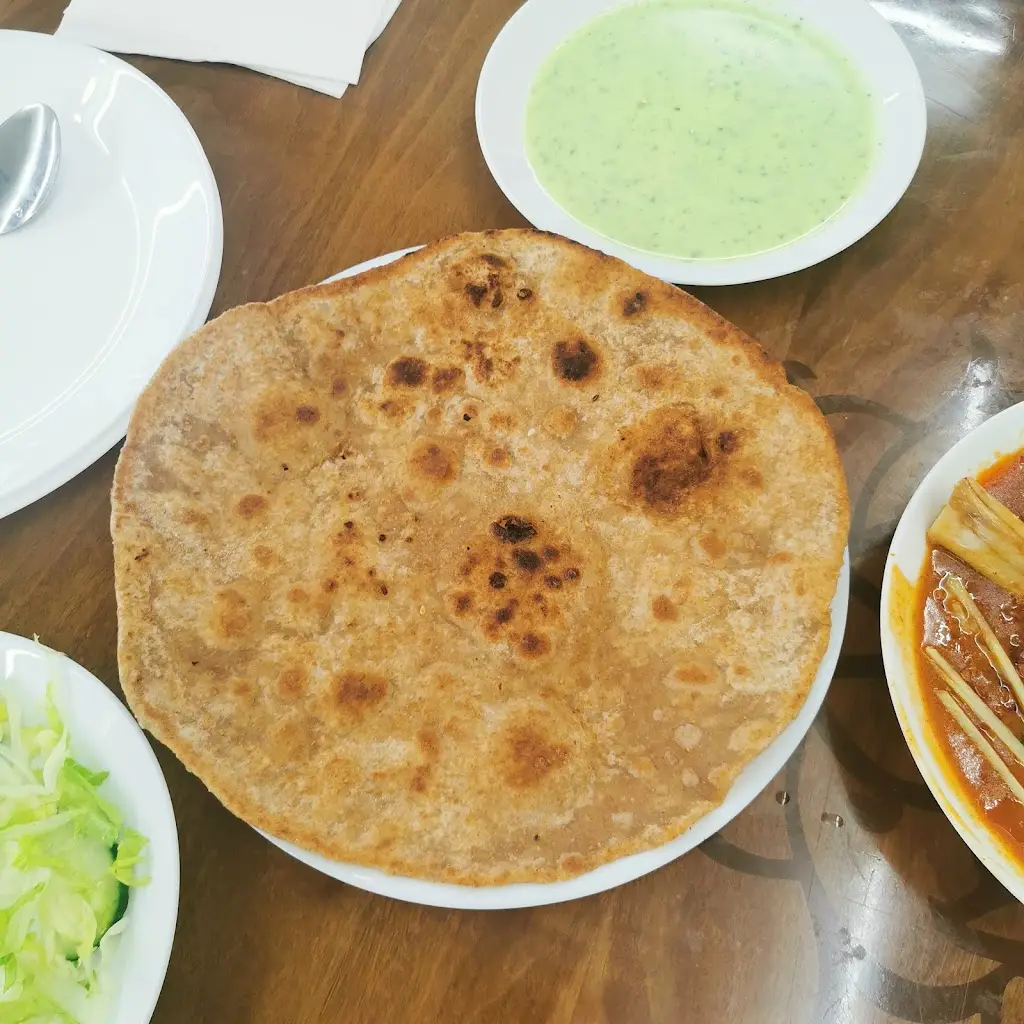 Lahori Chaska_Hayes_slider_image_3