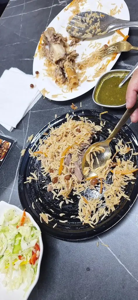 A_Park Shahri Naw Restaurant_Hayes_review