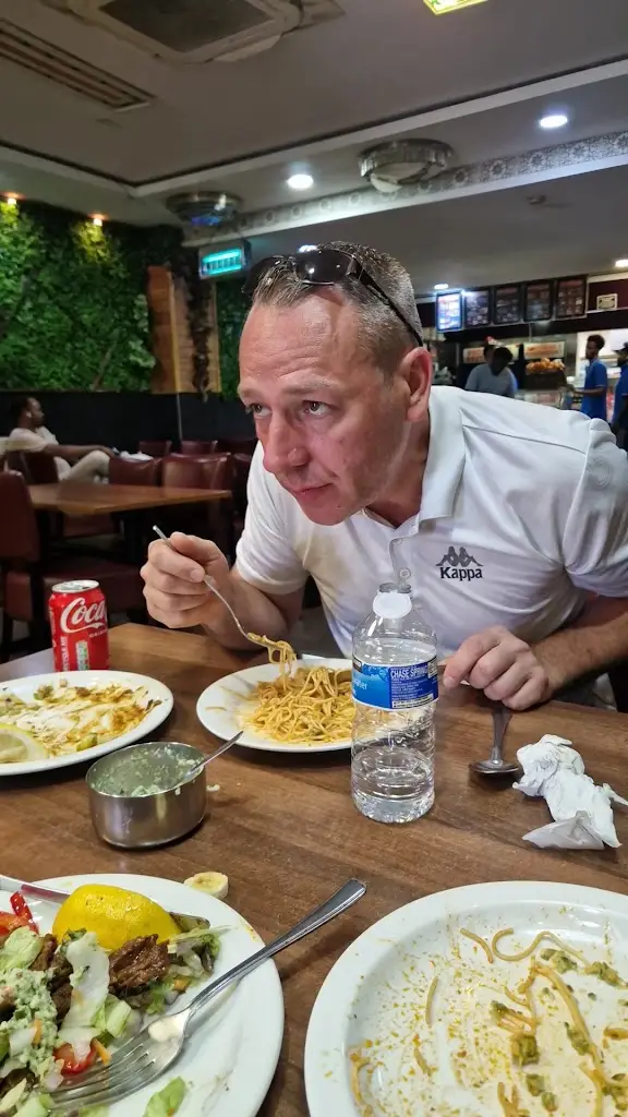 Brothers 2 Restaurant_Hayes_slider_image_2