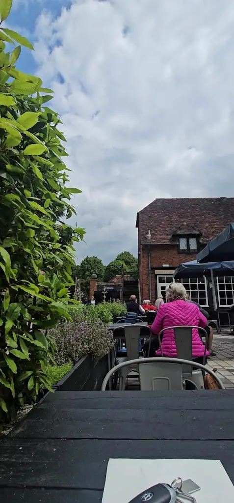 The Coach House Kitchen_Hatfield_slider_image_2