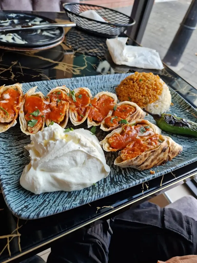 Kshitiz Vashisth_Turkish Kitchen Hatfield_Hatfield_review