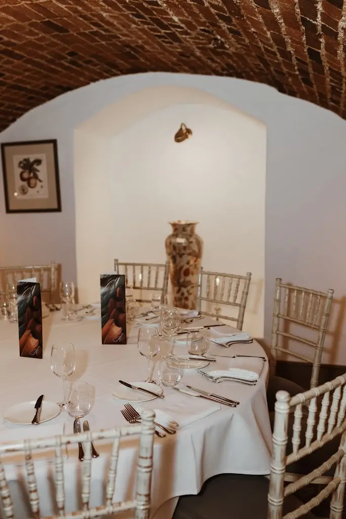 Rainstone Photography_Auberge du Lac_Hatfield_review