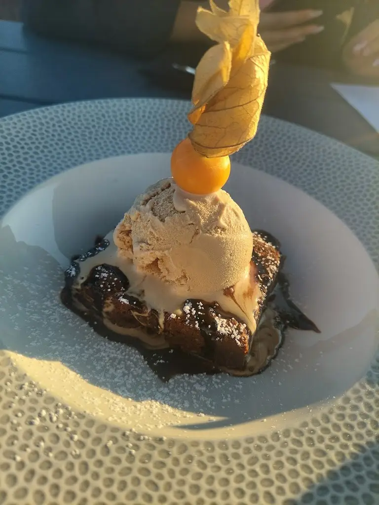 Menu_Element Bar & Kitchen_Hatfield_immagine_8