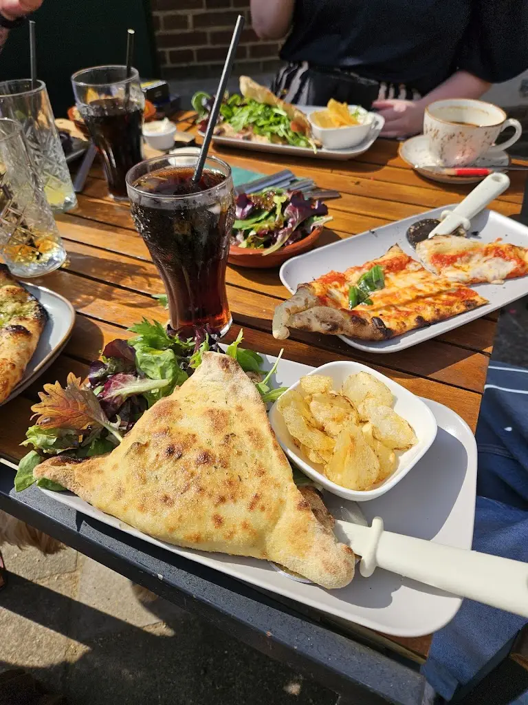 Samantha Adams_Stamp Pizza_Aylsham_reseña