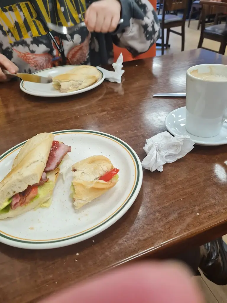 Susan Williams_Maz’s Cafe & Restaurant_Hatfield_review