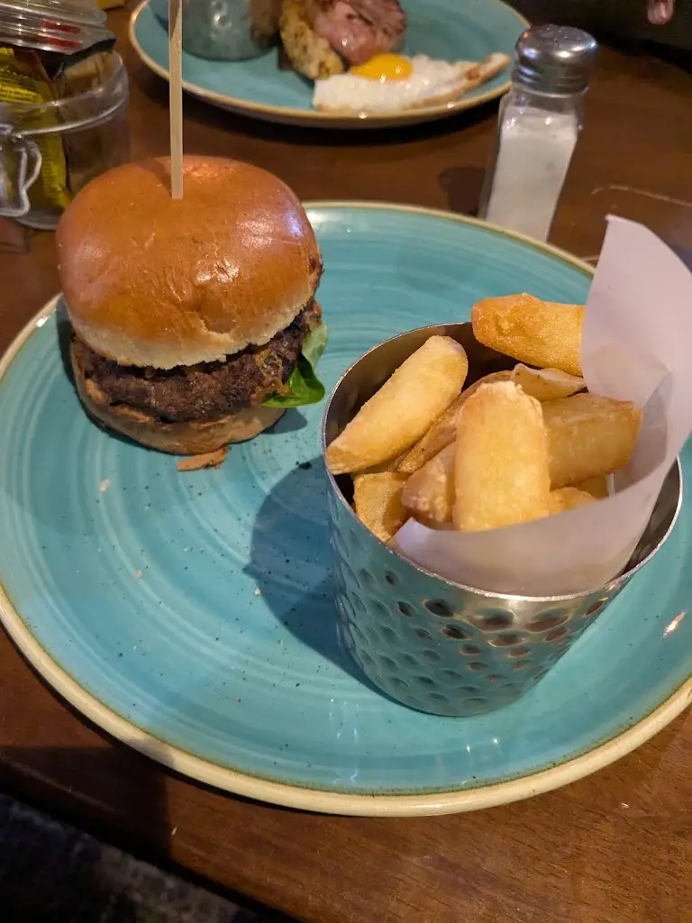 Cock o’ the North_Hatfield_slider_image_3