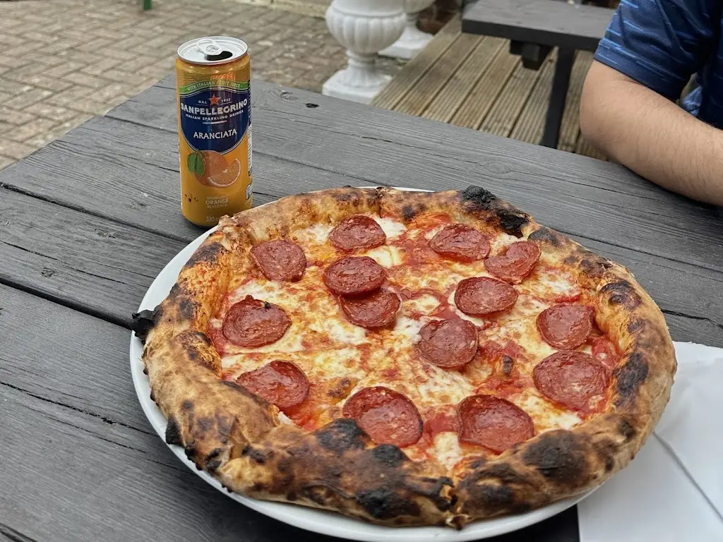 Julia Martires_My Authentic Pizza_Hatfield_review