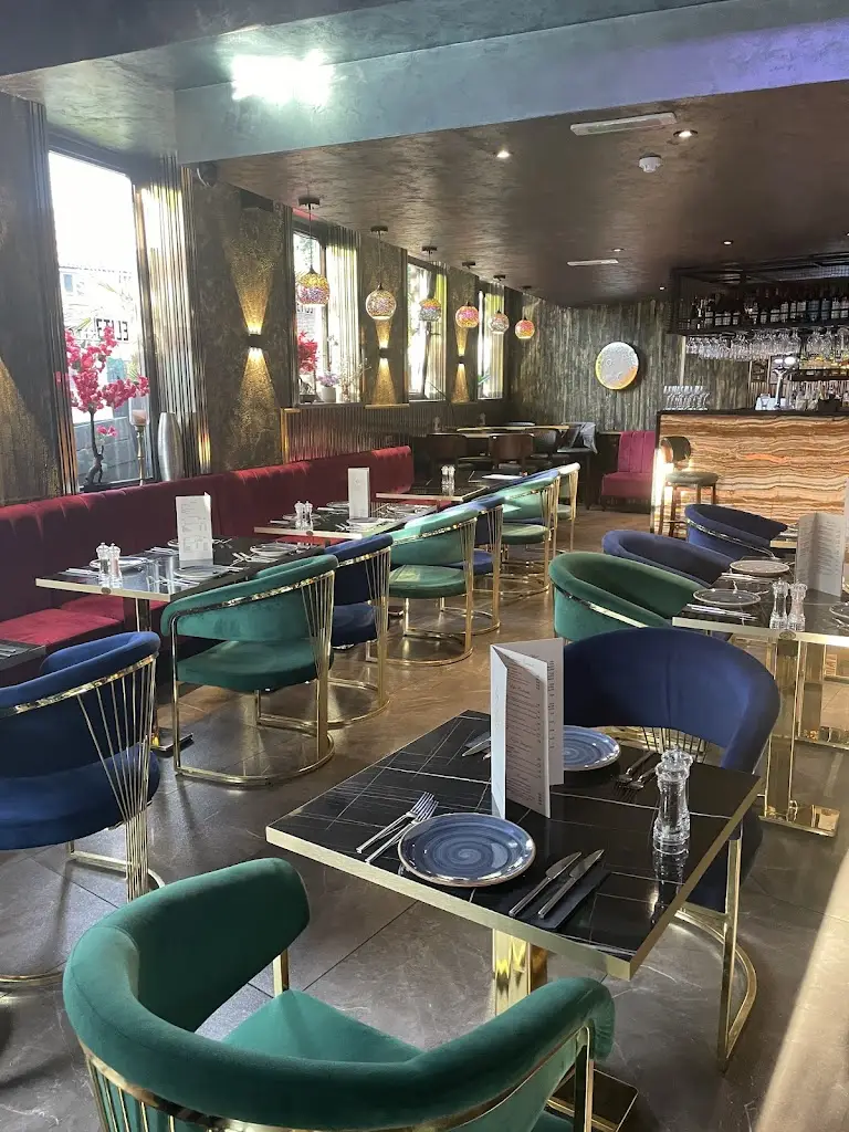 Elite Bar Kitchen restaurant in Haywards Heath