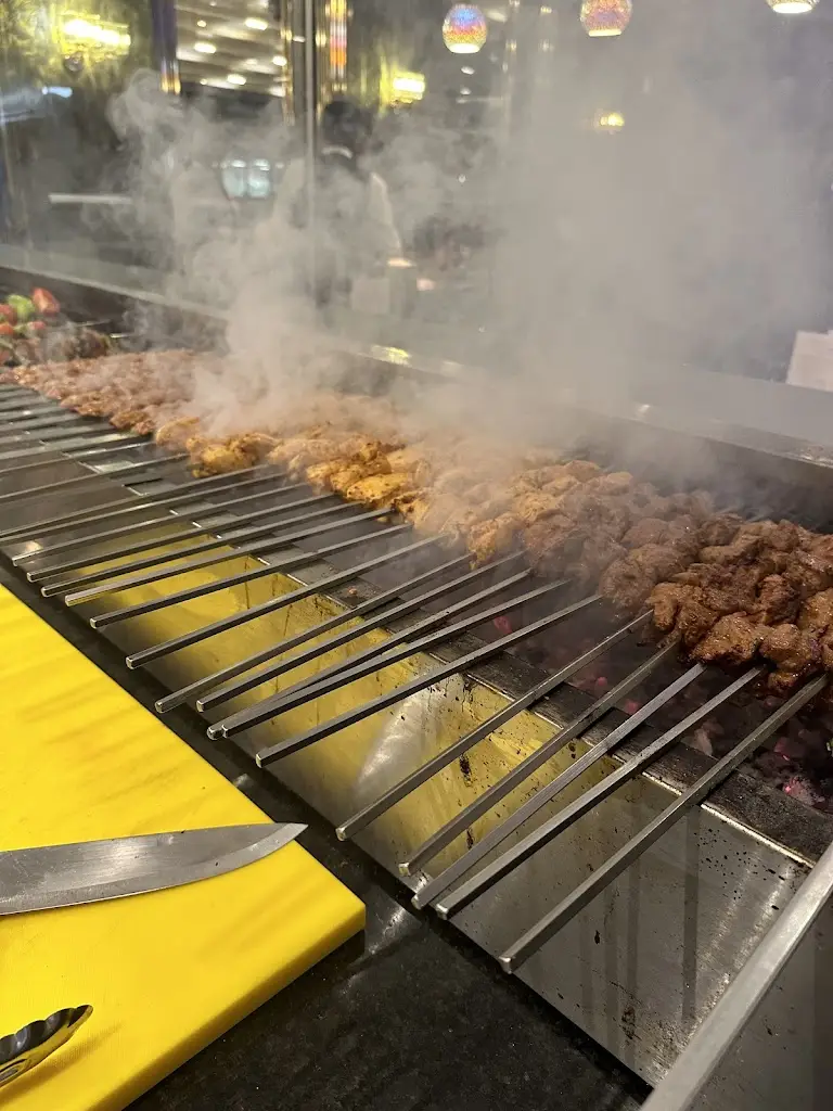 Elite Bar Kitchen_Haywards Heath_slider_image_3