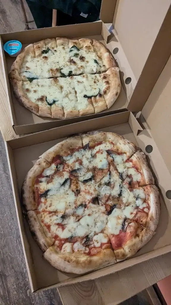 Menü_The Proper Pizza Co._Aylsham_Bild_8