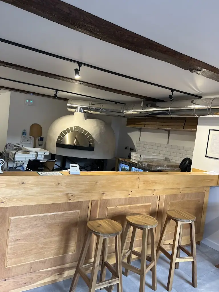 The Proper Pizza Co._Aylsham_slider_image_1