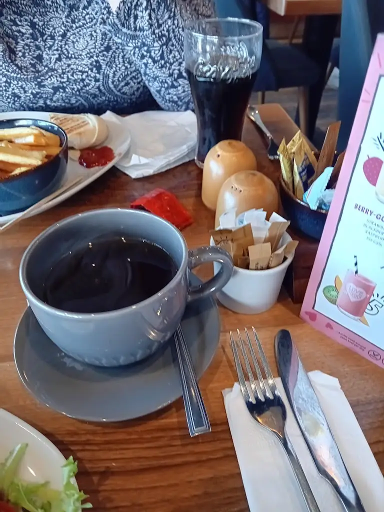 Menu_Isla Bay Seafront Kitchen_Hayling Island_image_7