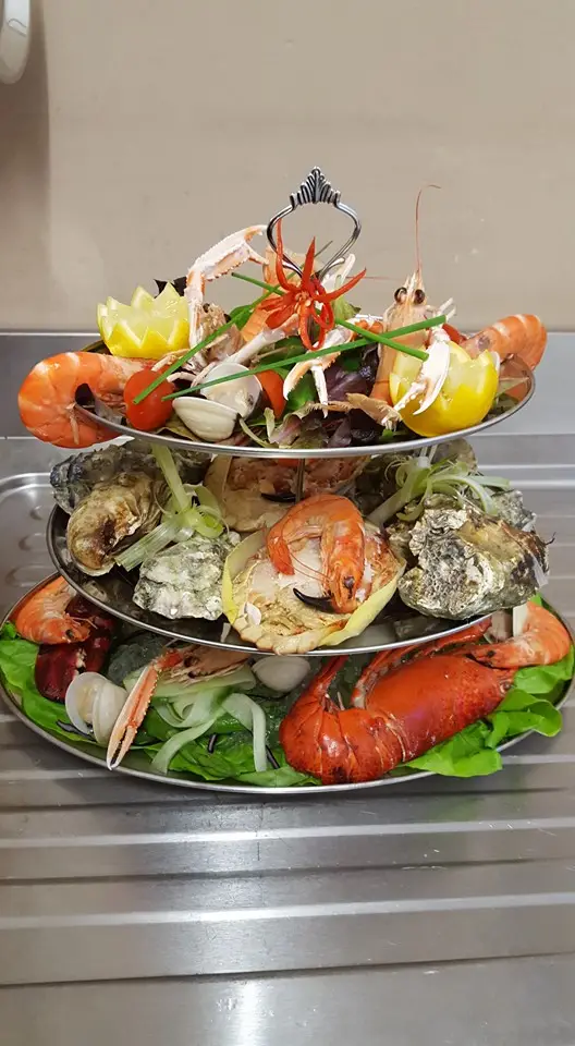 Lynn Jablonski_Groves - Restaurant and Bar_Hayling Island_review