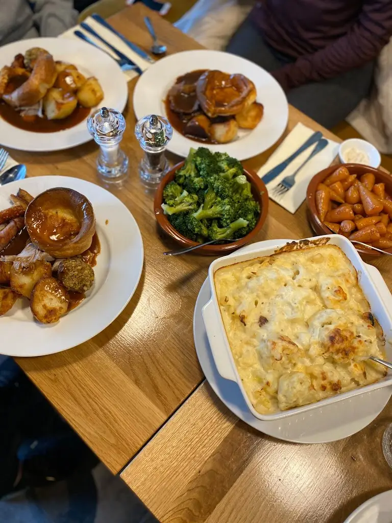 Groves - Restaurant and Bar_Hayling Island_slider_image_3