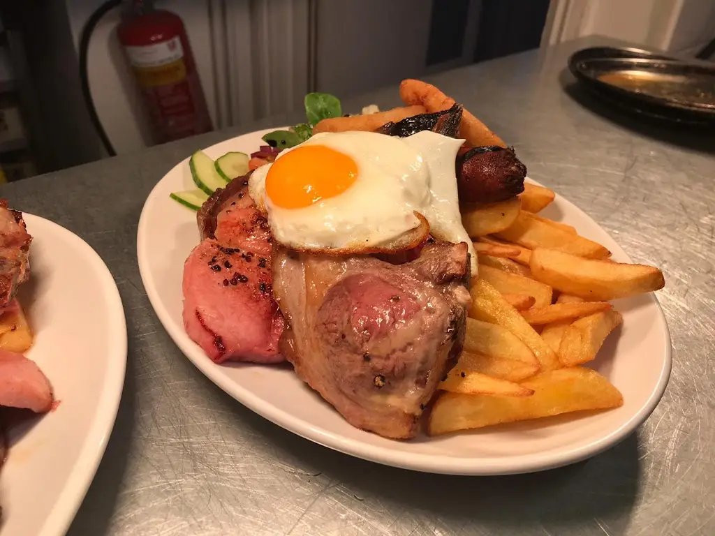 The Olive Leaf_Hayling Island_slider_image_2