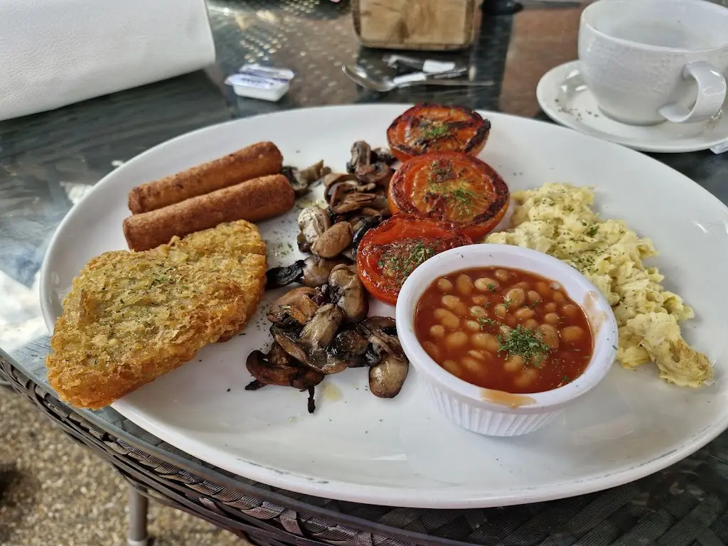 isabella baars_George & Dragon_Headcorn_reseña