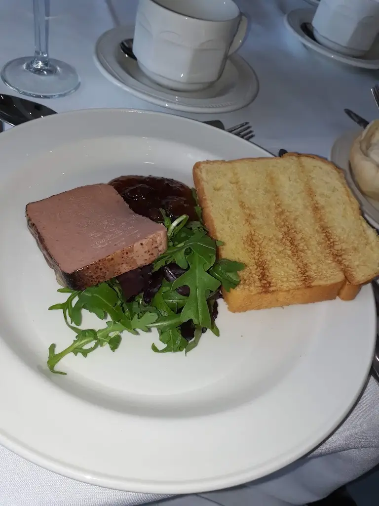 Jackie Goodsell_Waterside Bar & Restaurant_Headcorn_review