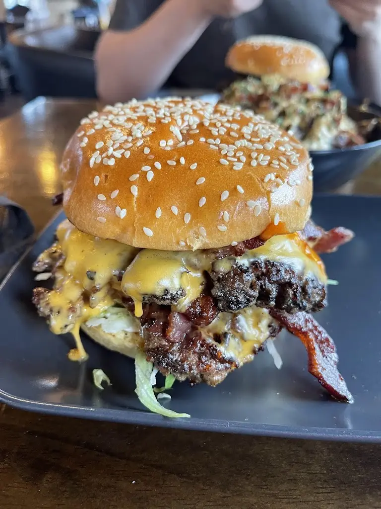 Wings Bar_Headcorn_slider_image_2