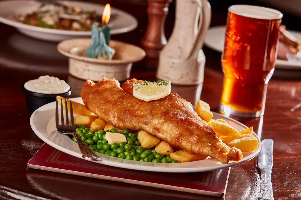 Banningham Crown_Aylsham_slider_image_2