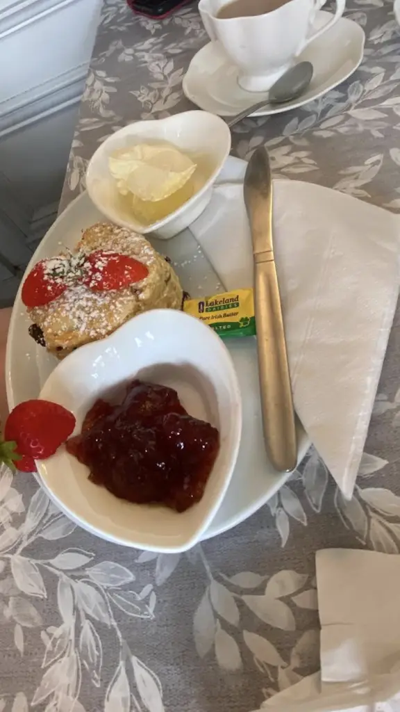 Leah Glister_The Old Tea Rooms_Aylsham_review