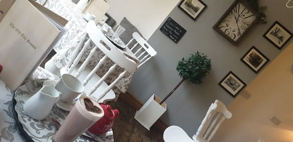 Suzanne Taylor_The Old Tea Rooms_Aylsham_review