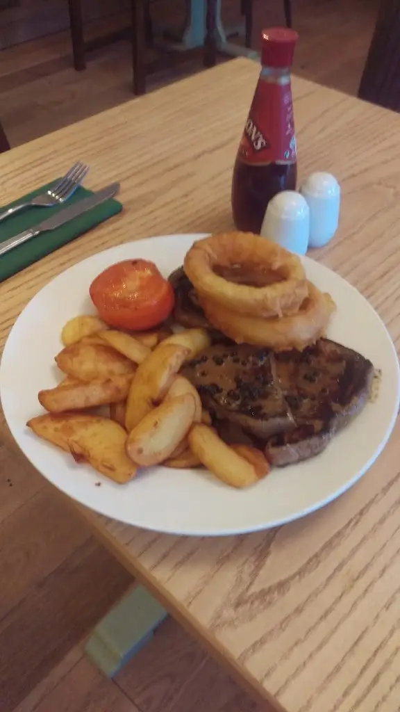 Menu_The Railway Inn_Helsby_image_4