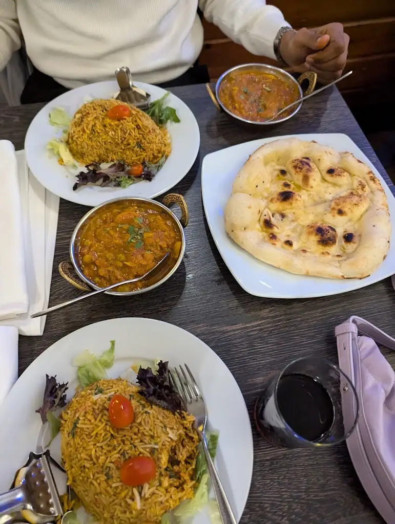 Yemi Saka_Tamarind Bay_Heavitree_review