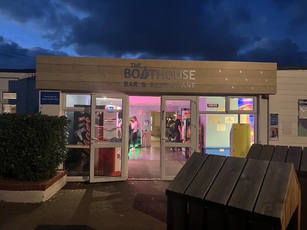 Boathouse Tavern_Heacham_slider_image_1