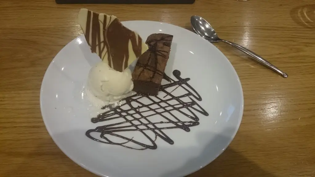 Menu_Henlys Wine Bar & Bistro_Helston_immagine_6