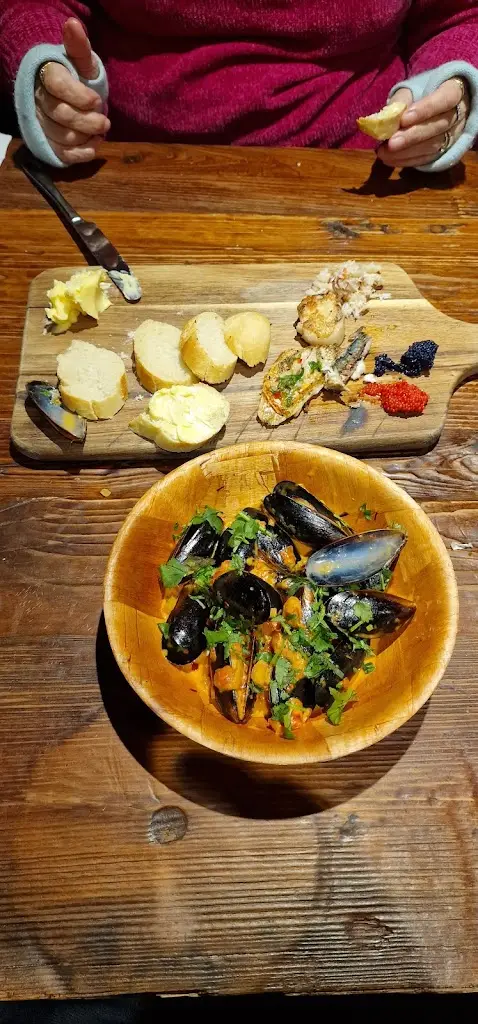 Ka-Boom Steak and Fish Restaurant_Helston_slider_image_3