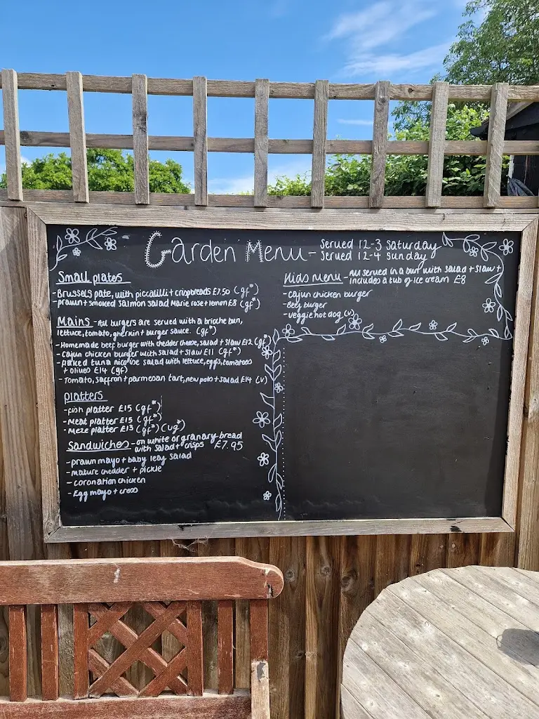 Menu_Axe and Compass_Hemingford Grey_image_2