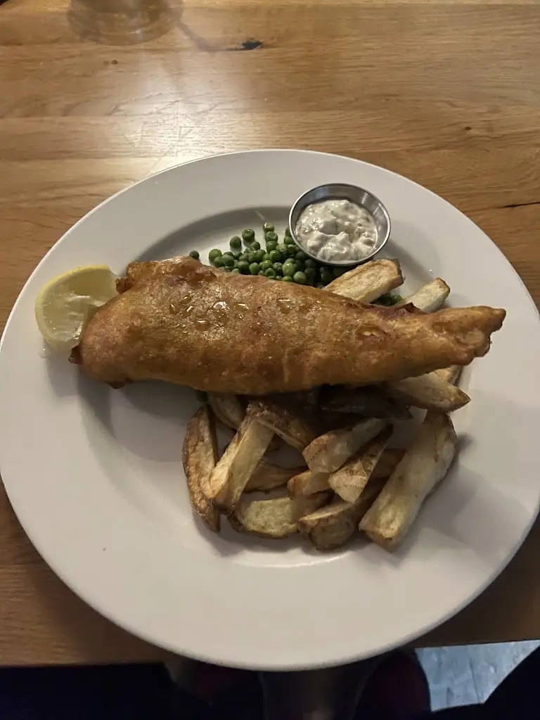 Menu_Axe and Compass_Hemingford Grey_image_5