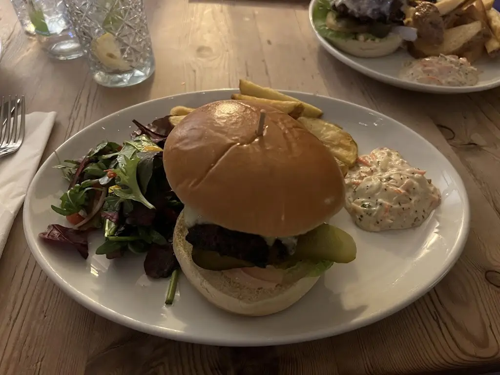 Menu_Axe and Compass_Hemingford Grey_image_8