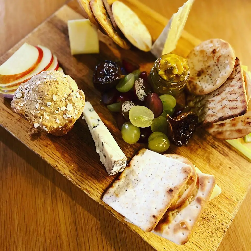 Axe and Compass_Hemingford Grey_slider_image_2