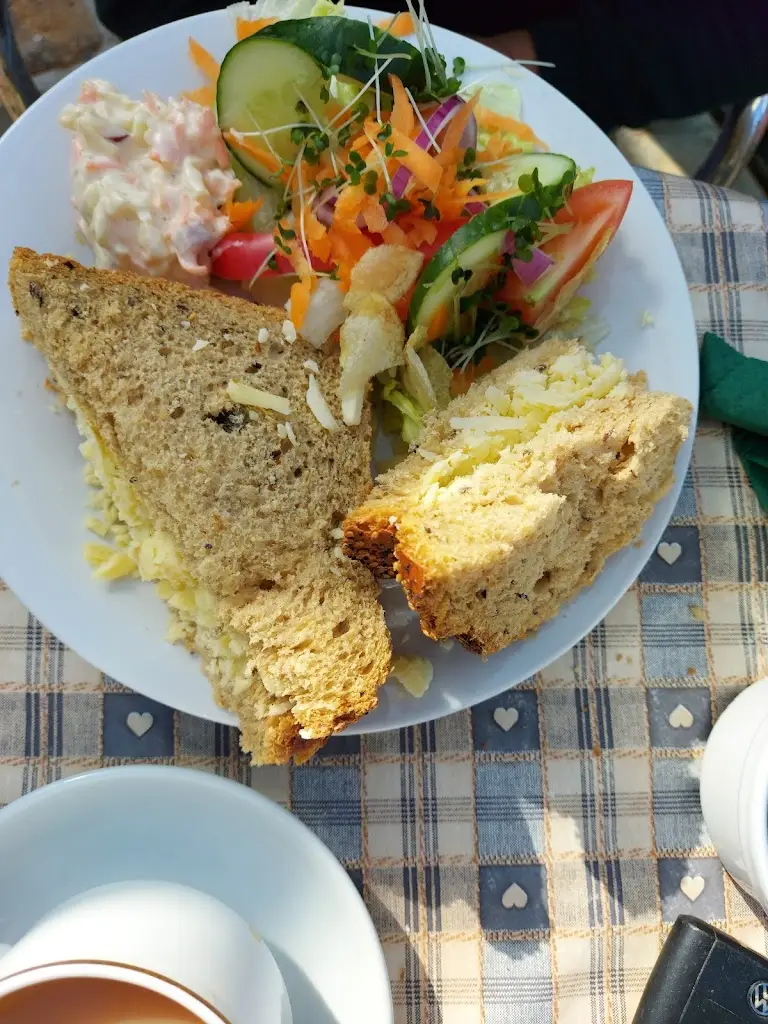 Louise_The Kitchen Garden Café West Marton & Thali Punjabi Restaurant_Hellifield_review