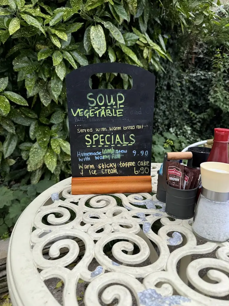 Timothy Donnison_The Kitchen Garden Café West Marton & Thali Punjabi Restaurant_Hellifield_review