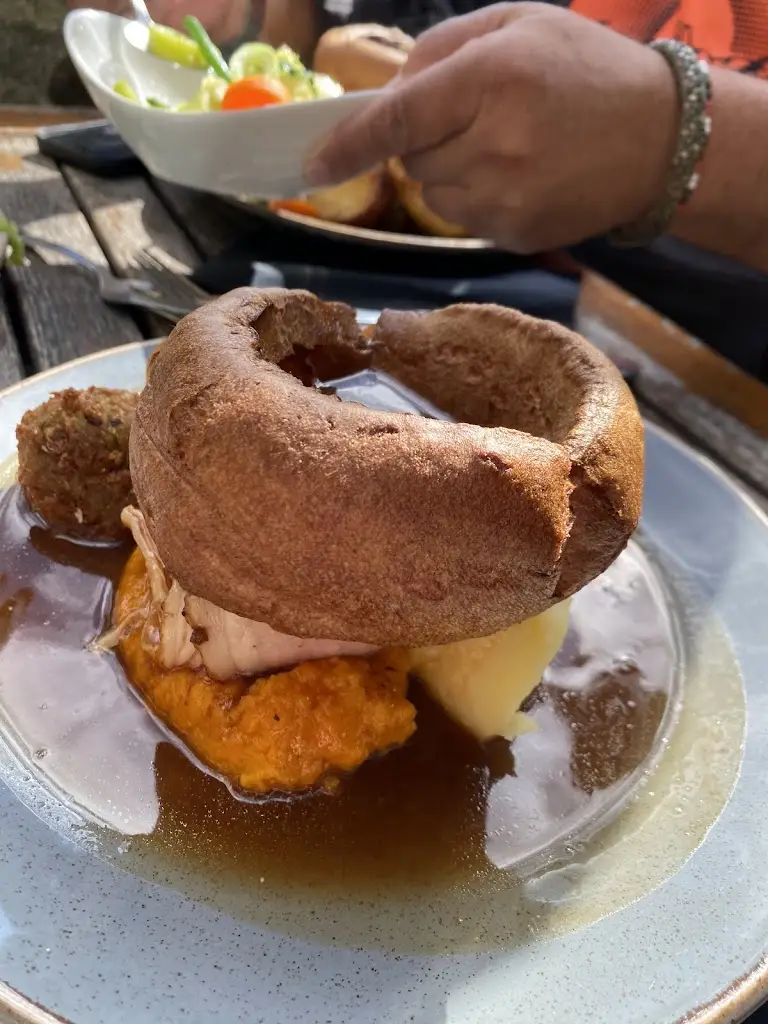 Courtney Davison_Old Gate Bar & Restaurant_Hebden Bridge_review