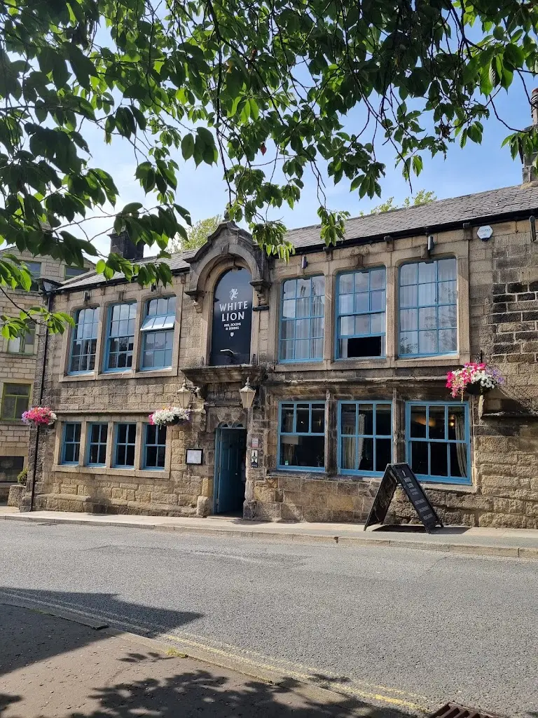 White Lion | Inn, Rooms & Dining_Hebden Bridge_slider_image_1