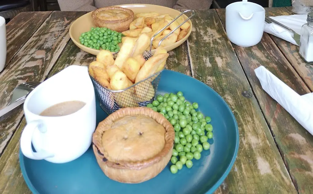 Christine Robinson_The Baytree Hebden_Hebden Bridge_review