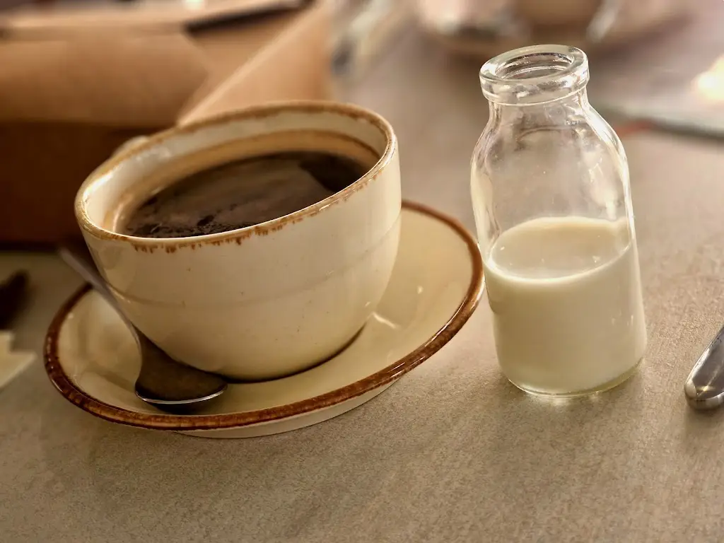 Luke Blunt_Madeleines of Aylsham_Aylsham_recensione