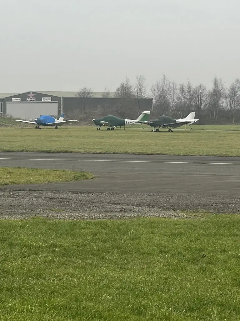 Shobhana Mukhi_Henstridge Airfield Clubhouse Cafe_Henstridge_review